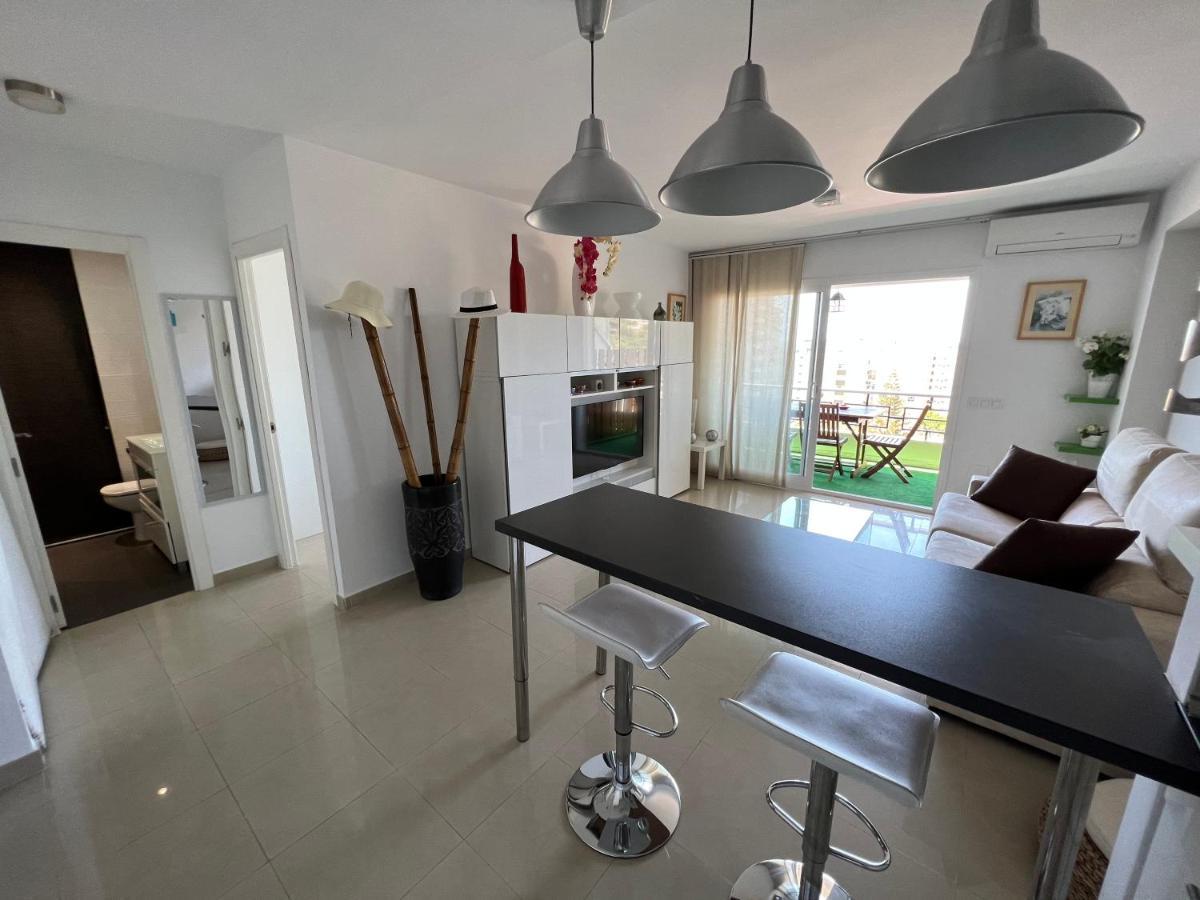 Apartamento Carihuela Torremolinos Exterior photo