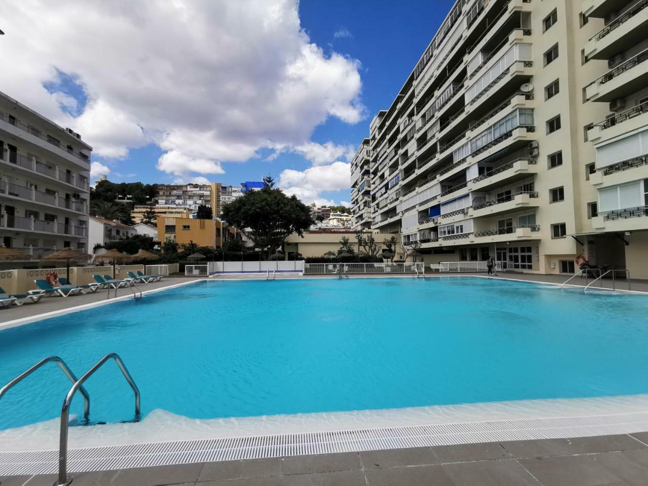 Apartamento Carihuela Torremolinos Exterior photo